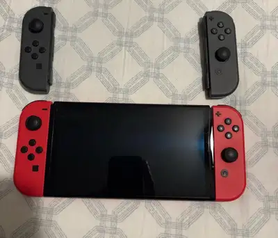 Nintendo Switch OLED, View more