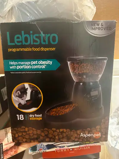 Aspen Pet Le Bistro Programmable Food Dispenser 5LB, View more