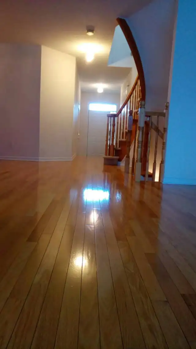 3-bed townhouse for rent in Kanata Lakes - MOVE IN NOW