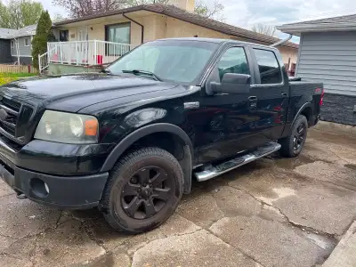 PROS Remote start (2 fobs) 2 keys plus fobs Sunroof Black interior Leather seats Winter Tires Ridged...