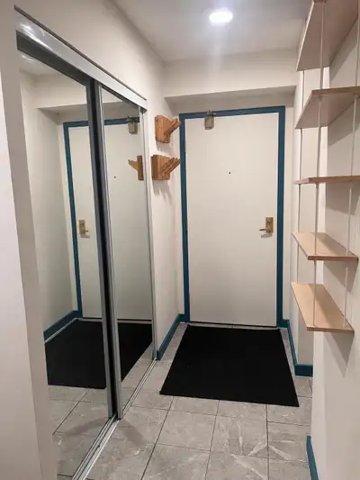 1-Bedroom Apartment for Rent – Ottawa Address: 2019 Bank Street, Unit 801 Rent: C$1,660/month + util...