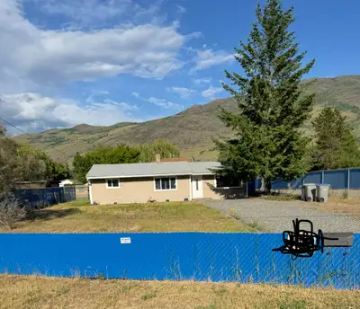 Small 3 bedroom house in Westsyde available July 1 or 15th.