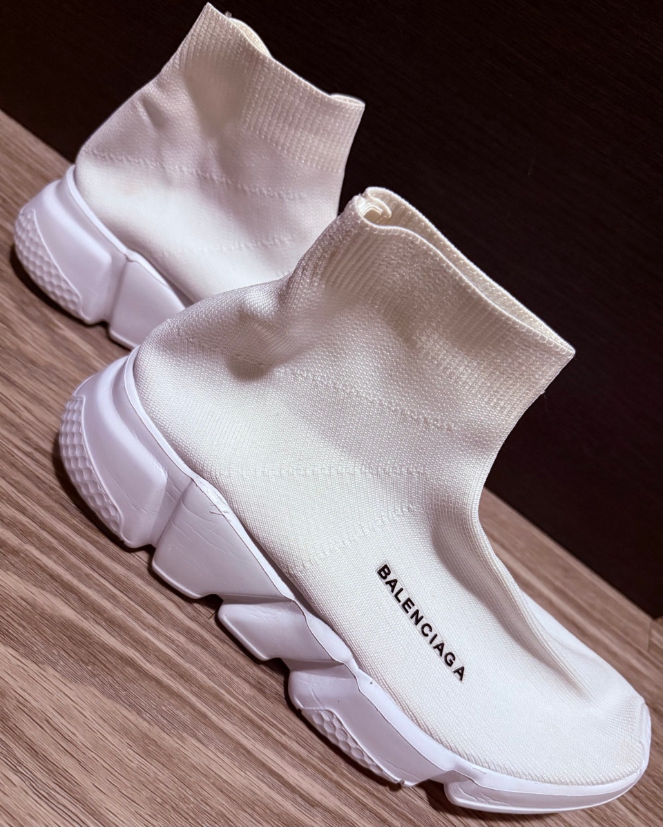 Balenciaga, NEW • BALENCIAGA Sneaker/Shoe • UNISEX • $175 FIRM