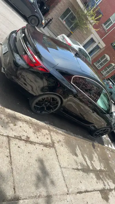 Buick regal 2.0t 2017 Tres bon auto acune de problem 136,000km 260hp