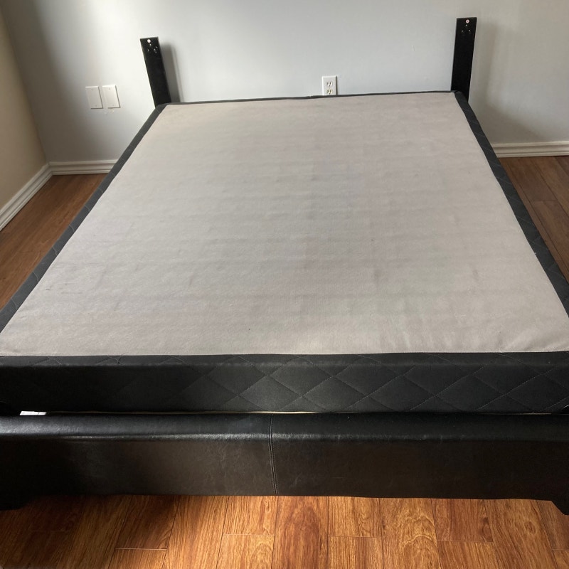 Queen size platform bed free Free Stuff City of Halifax Kijiji