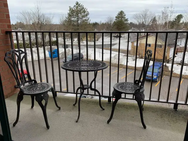 Condo 3 1/2 à Val Bélair sur le Golf in Long Term Rentals in Québec City - Image 4