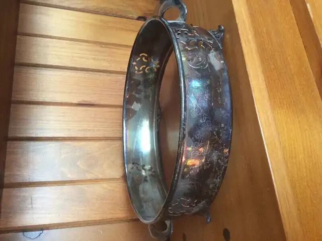 Silver Plated Copper Casserole Dish Holders in Kitchen & Dining Wares in Mississauga / Peel Region - Image 3
