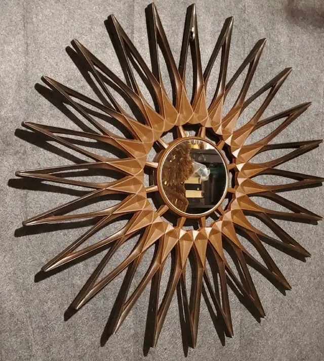 Syroco Sunburst Wall Mirror LARGE 30" in Home Décor & Accents in Ottawa - Image 4