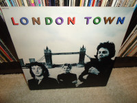 PAUL MCCARTNEY VINYL RECORD LP: LONDON TOWN!