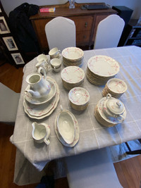  Antique dishes 12 setting 
