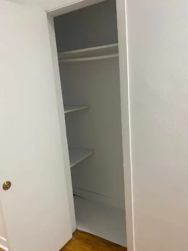 Room for rent62865715978754125