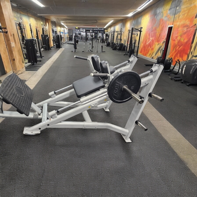 BRAND NEW ofit.ca. Hack Squat Commercial Grade in Exercise Equipment in Markham / York Region - Image 3