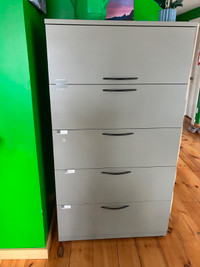 Steelcase lateral file cabinet; 36" 5 drawers, excellent shape