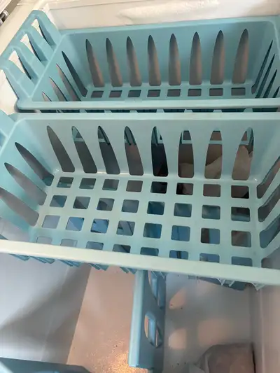 Working chest freezer , has been In use since new , now is not needed , down size an estate , entere...
