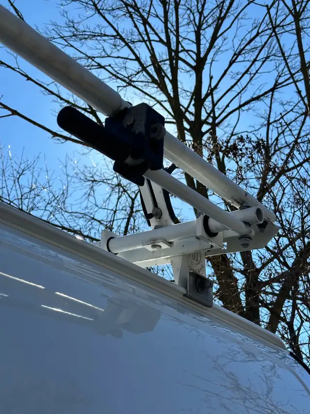Aluminum Van Ladder Rack to fit GMC Savana in ATV Parts, Trailers & Accessories in City of Toronto - Image 4
