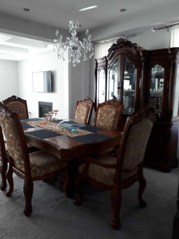 Dining Set and Buffet Hutch for Sale Hutches & Display