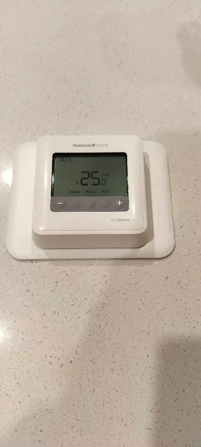 Thermostat Honeywell Proseries , View more