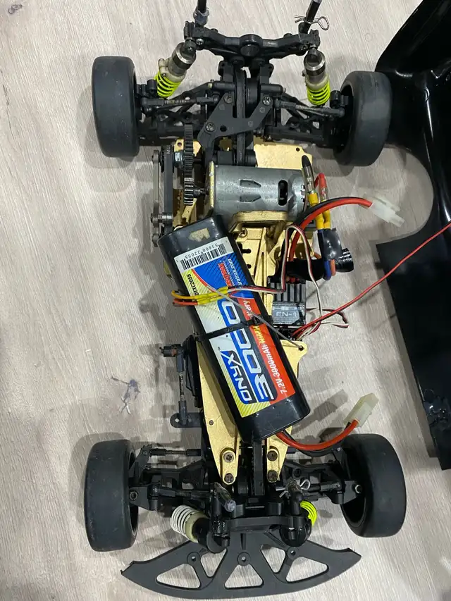 RC Car 1:10 scale63793683069313124