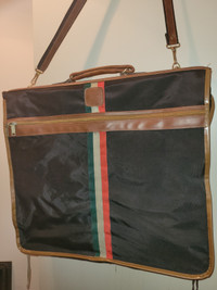 Garment BAG / Suit bag - travel luggage for clothes