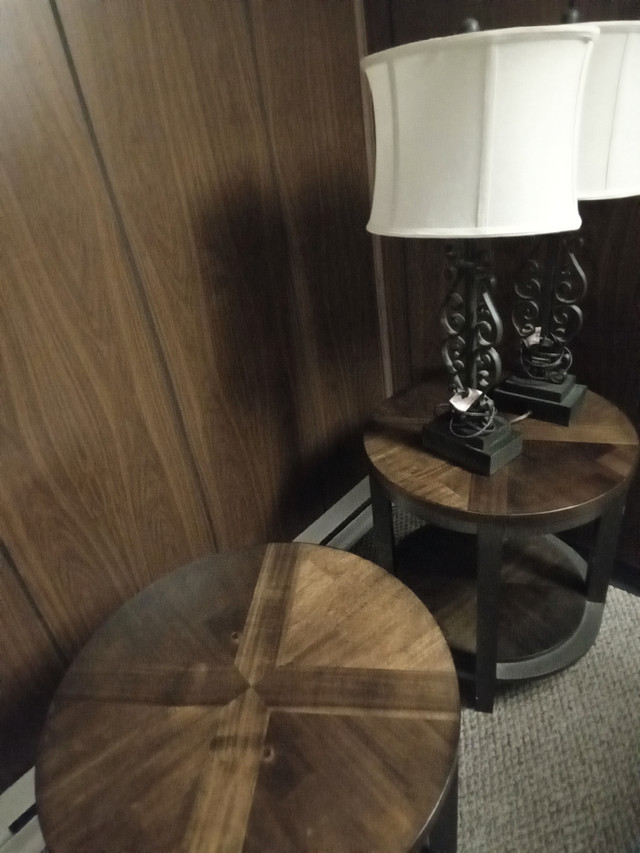 2 Ashley Night tables 2 matching lamps paid 1300 asking 400 obo  in Other Tables in Saint John - Image 2