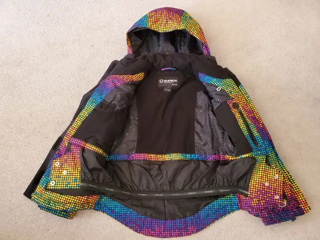 Unisex Winter Jacket - Kid 10 yo in Kids & Youth in City of Toronto - Image 3