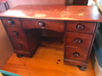 United Empire Loyalist solid maple desk/dresser with mirror
