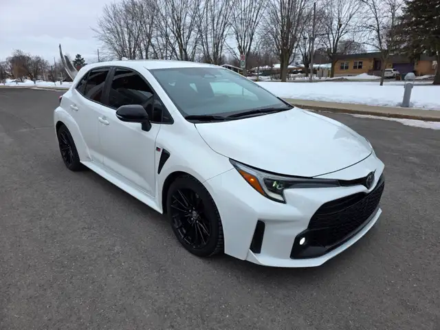 Toyota GR Corolla 2023 ** RARE** in Cars & Trucks in Drummondville - Image 5