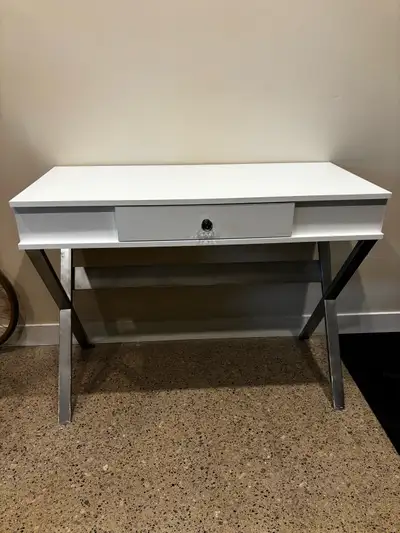 Computer/Make Up Desk/End Table, View more