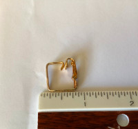 Single Gold Toned Square Clip-on Earring
