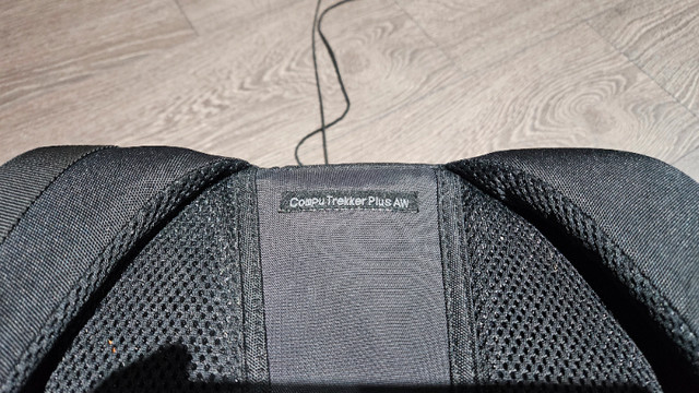 LOWEPRO COMPU TREKKER PLUS AW CAMERA BAG in Cameras & Camcorders in Mississauga / Peel Region - Image 4