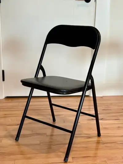 Folding Chairs - 6 chairs - $15, View more