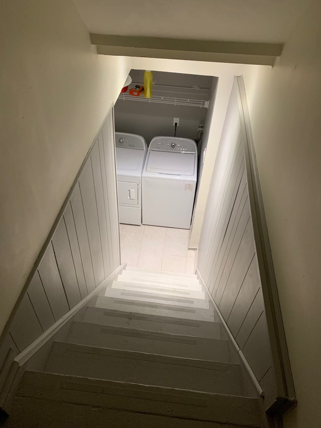 1 bedroom+Den basement for rent near Clarkson Go station Long Term