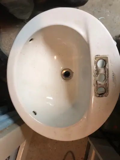 Lavabo à donner , View more