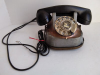 Vintage Belgian Kettle Phone, RTT 56B