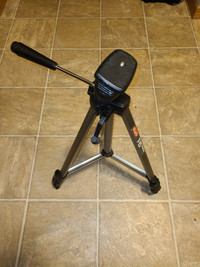 Optex T-15 Camera Tripod - Like new