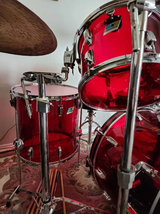 Ludwig vistalite drums on hold in Drums & Percussion in London - Image 4