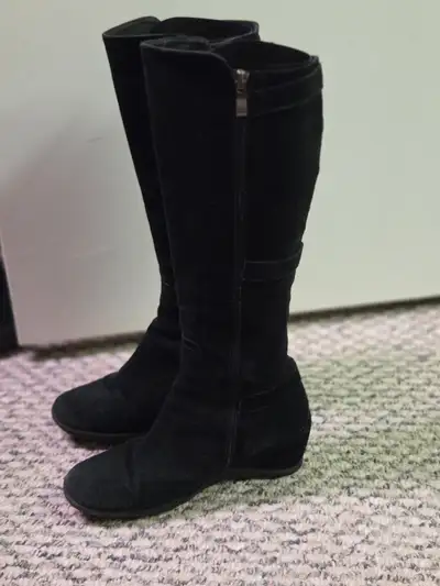 Ladies Black brushed leather Knee-High Boots Size 7.  $25, View more