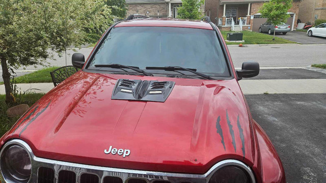 2007 jeep liberty NEED GONE  in Cars & Trucks in Oshawa / Durham Region