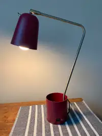 Lampe de bureau avec prise USB