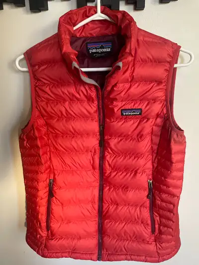 Patagonia women’s vest, View more