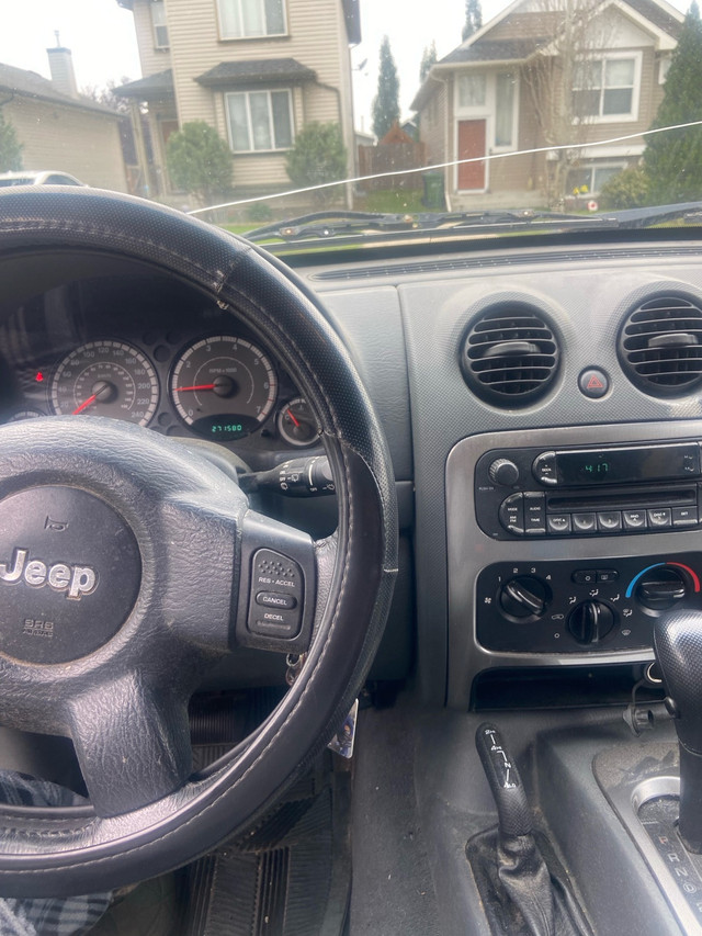  Jeep liberty in Cars & Trucks in Calgary - Image 4