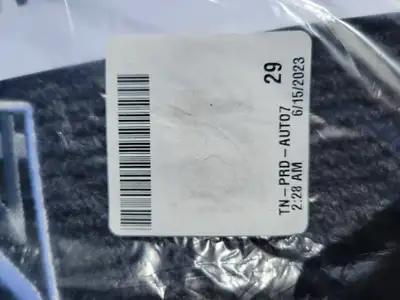 Black Toyota Rav4 floor mats. Original, still in package. Pt # TN - PRD - AUTO7 Please ensure these...