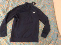 Navy blue under armour loose coupe sweater new condition 