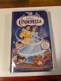 Vintage Disney VHS Fox and the Hound,Beauty,Cinderella Rare Lot