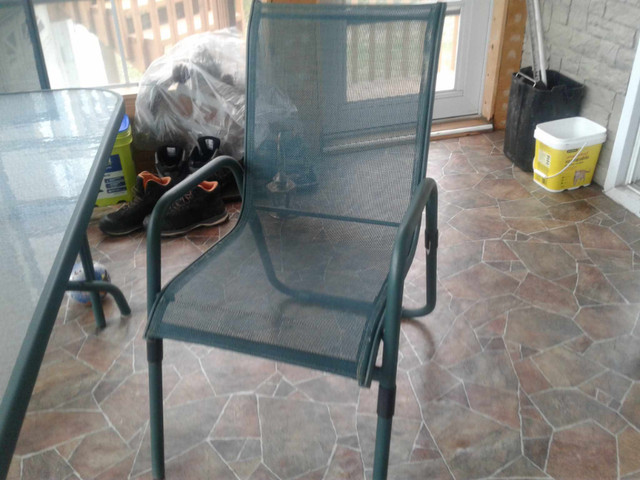 Outdoor Table and Chair Set (sold) in Patio & Garden Furniture in Fredericton - Image 3