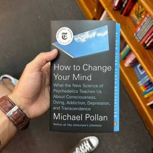 How to Change Your Mind by Michael Pollan - Paperback - New