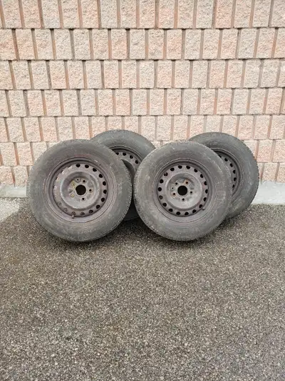 225 65 r16 in great shape Can be sold without rims if needed 2 tires 10/32 2 tires 7/32 Brand - Noki...