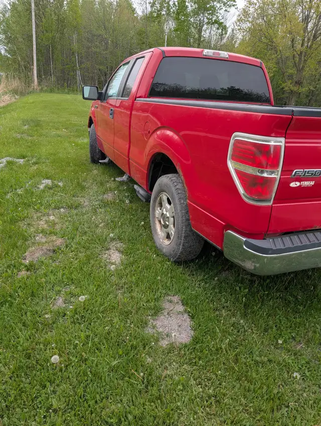 Pick up à vendre in Cars & Trucks in Drummondville - Image 4