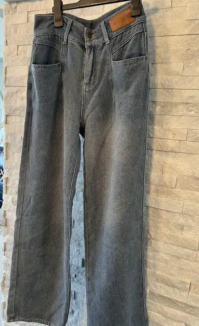 Women’s Jean’s - Size medium, View more