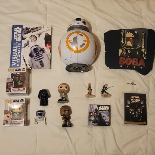 Star Wars Collection Funko Pops Movie Hoodie More in Arts & Collectibles in Guelph - Image 2